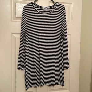 Long sleeve long shirt